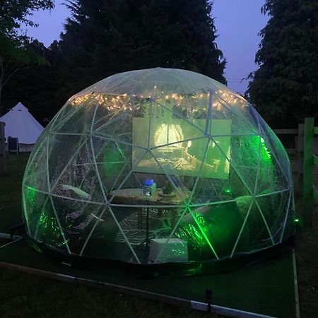 Hotel Country Bumpkins Luxury Glamping Wellingore Zewnętrze zdjęcie