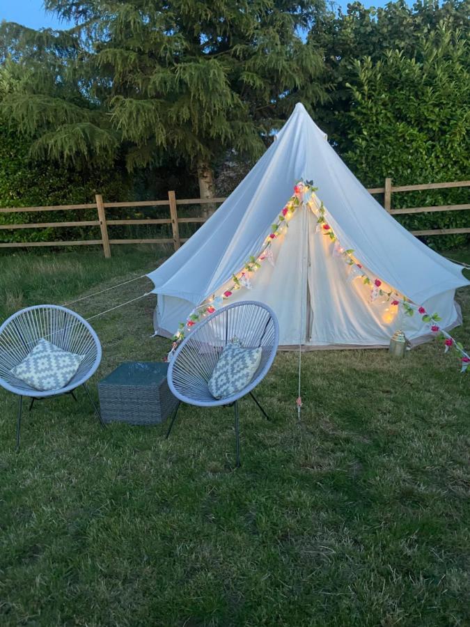 Hotel Country Bumpkins Luxury Glamping Wellingore Zewnętrze zdjęcie