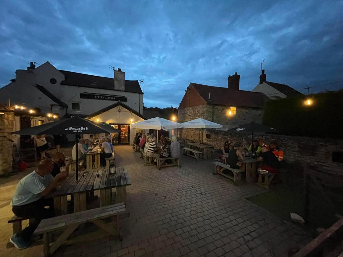 Hotel Country Bumpkins Luxury Glamping Wellingore Zewnętrze zdjęcie