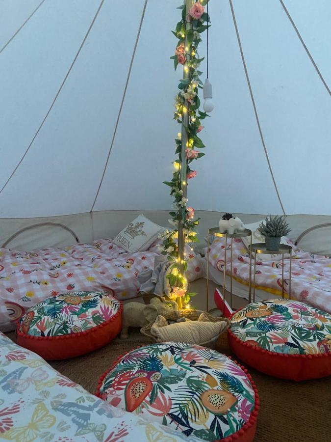 Hotel Country Bumpkins Luxury Glamping Wellingore Zewnętrze zdjęcie