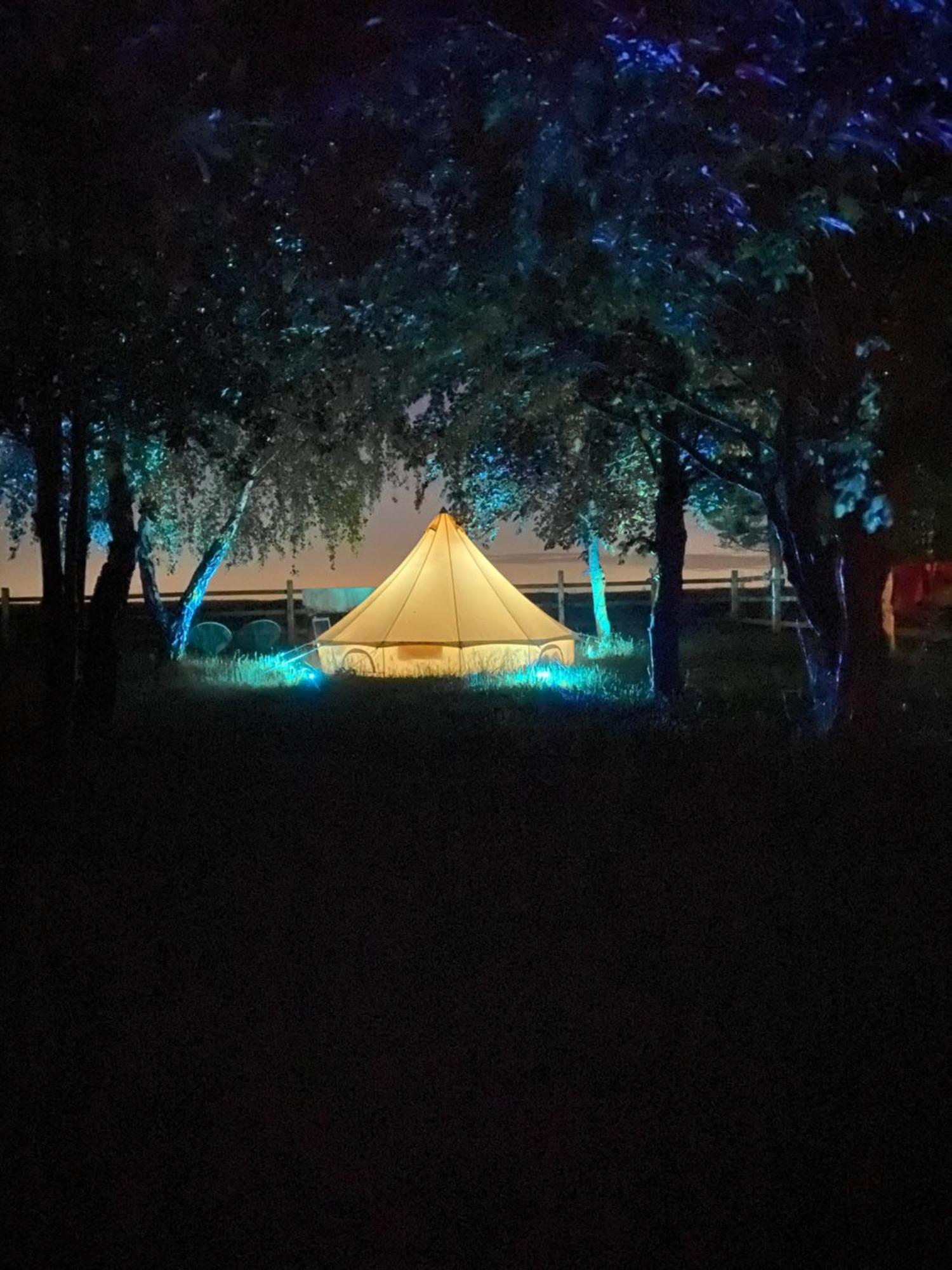 Hotel Country Bumpkins Luxury Glamping Wellingore Zewnętrze zdjęcie